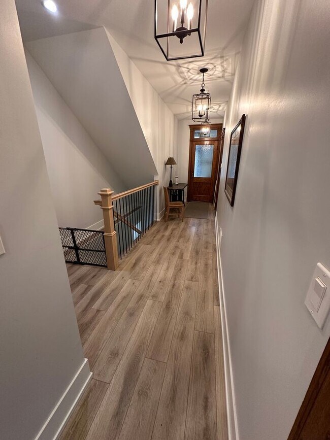 1317 W Eddy St in Chicago, IL - Building Photo - Building Photo