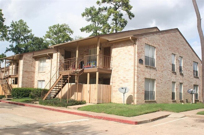 16303 Lyons School Rd in Spring, TX - Building Photo - Building Photo