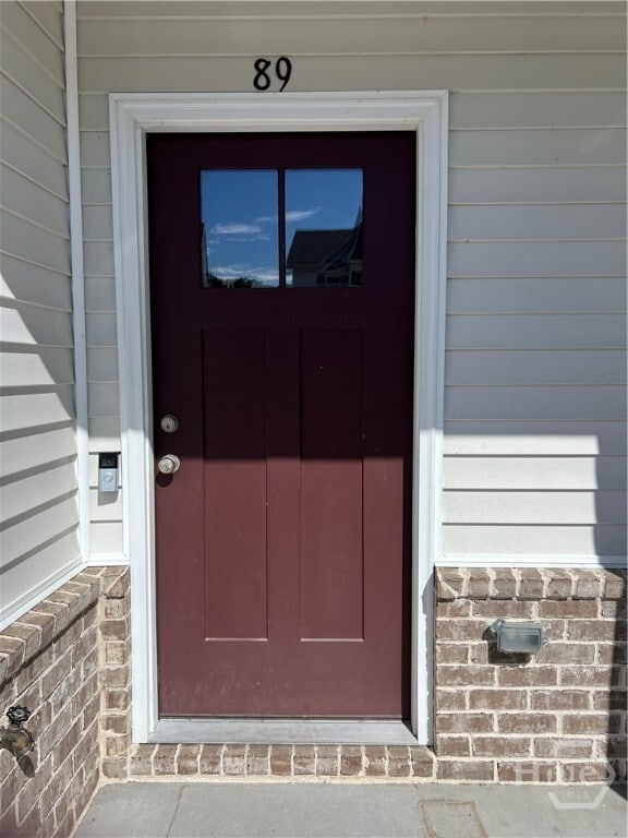 property at 89 Horizon Ln