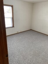 2503 Preston Rd in Eau Claire, WI - Building Photo - Building Photo