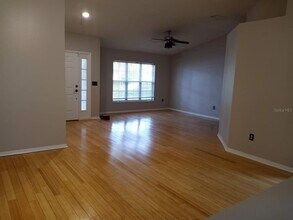 10452 Ashley Oaks Dr in Riverview, FL - Foto de edificio - Building Photo