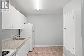 15-215 Faulkner St in Orangeville, ON - Building Photo - Building Photo