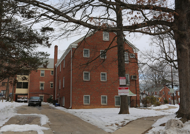 8300 Flower Ave in Takoma Park, MD - Building Photo - Building Photo