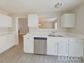 1506 Kindred Cir NW in Concord, NC - Foto de edificio - Building Photo