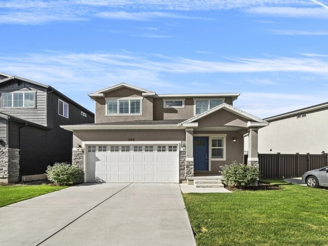 property at 589 W Life Dr