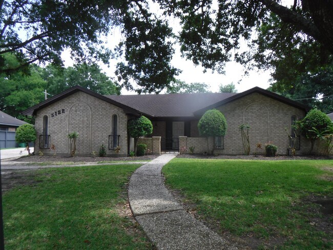 property at 5122 Laurel Creek Way