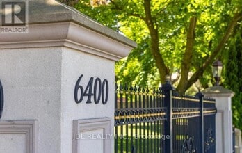 6400 Huggins St in Niagara Falls, ON - Building Photo - Building Photo