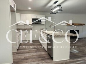 7107 SC-215 in Pauline, SC - Building Photo - Building Photo