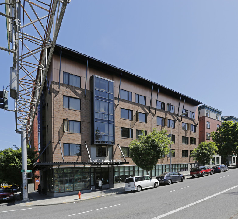 James Hawthorne Apartments in Portland, OR - Building Photo