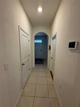 8620 Milestone Dr in Sarasota, FL - Building Photo - Building Photo