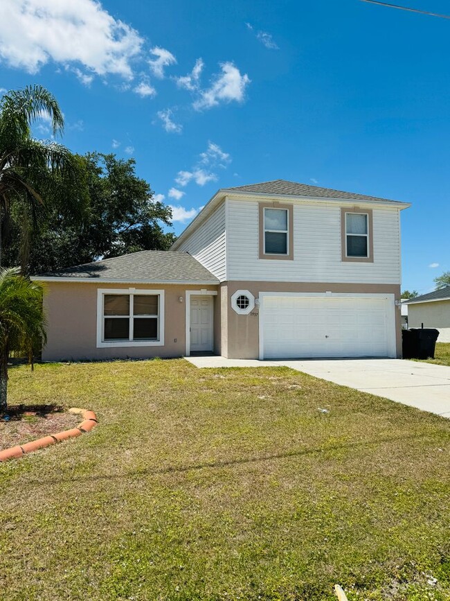 1937 Manatee Ct in Kissimmee, FL - Building Photo - Building Photo