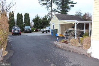 320 University Blvd in Glassboro, NJ - Building Photo - Building Photo