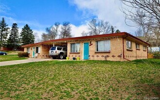 16485 W 14th Pl in Golden, CO - Building Photo