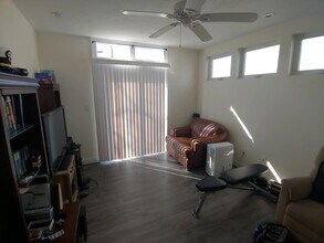 109 E 39th St in Norfolk, VA - Building Photo - Building Photo