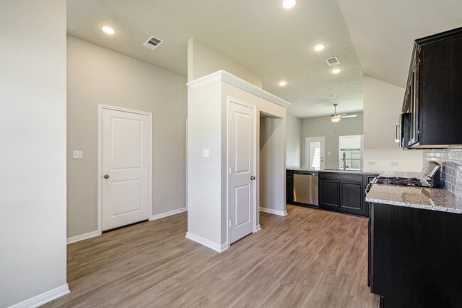property at 14375 N Summerchase Cir