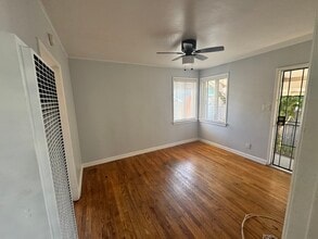 2838 Fairmount Ave in San Diego, CA - Foto de edificio - Building Photo