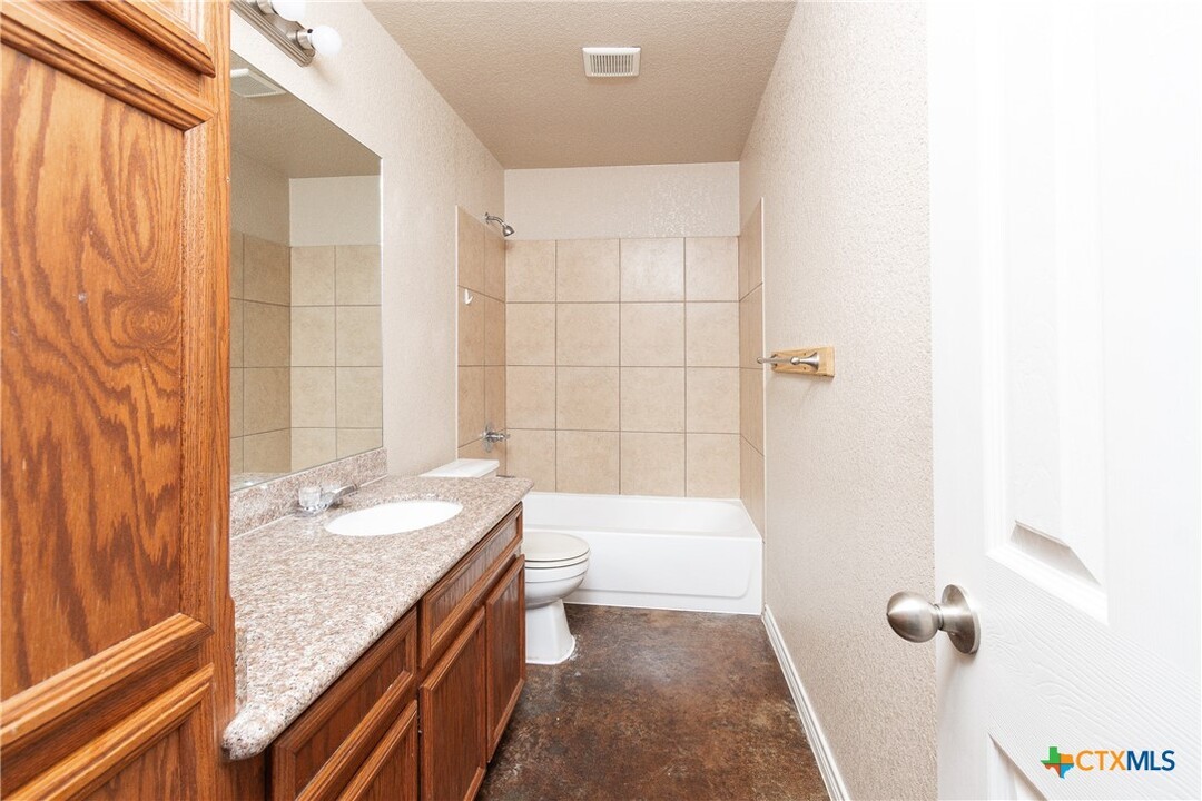 4102 Cambridge Dr in Killeen, TX - Building Photo
