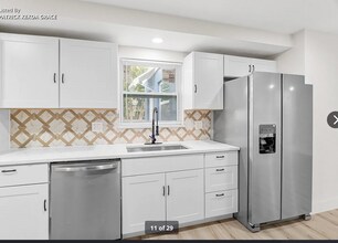 420 Cinnamon Dr in Satellite Beach, FL - Foto de edificio - Building Photo