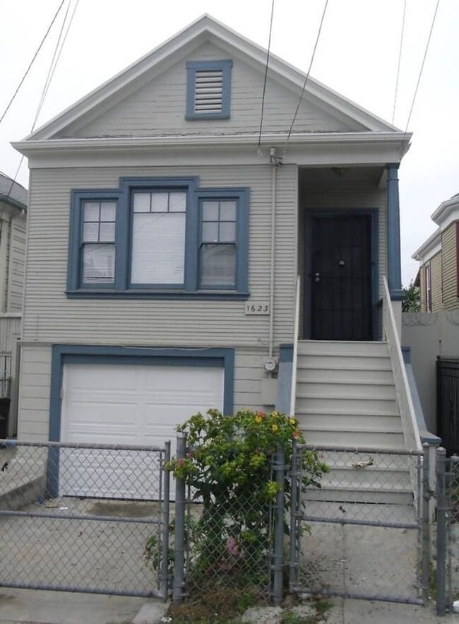 property at 1623 25th Ave