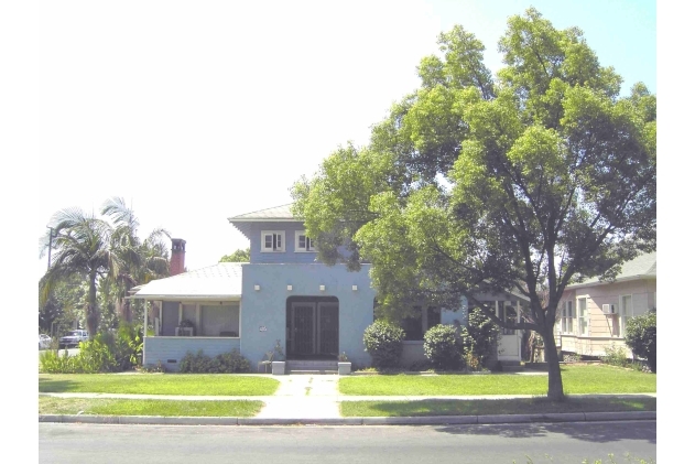 405 W D St in Ontario, CA - Building Photo