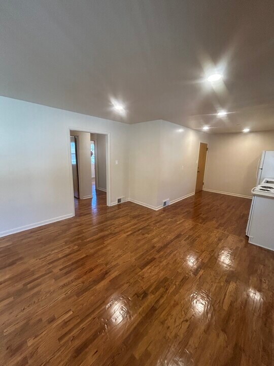 1835 S Jefferson St in Casper, WY - Building Photo