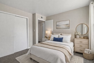 Aubrey Apartments in Petersburg, VA - Building Photo - Building Photo