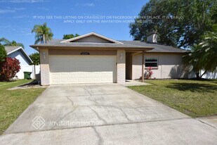 12105 72nd St N in Largo, FL - Building Photo