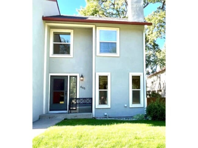property at 645 N Franklin St