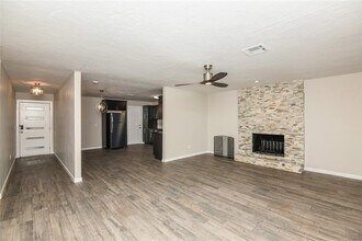 5713 NW 33rd St in Oklahoma City, OK - Building Photo - Building Photo