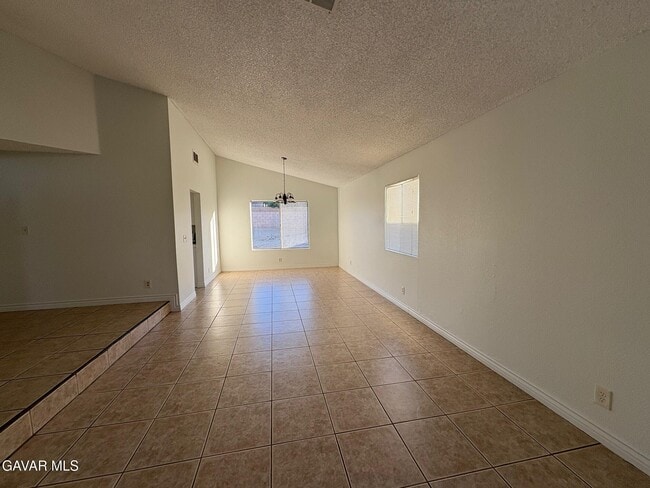 4622 Moonraker Rd in Palmdale, CA - Building Photo - Building Photo