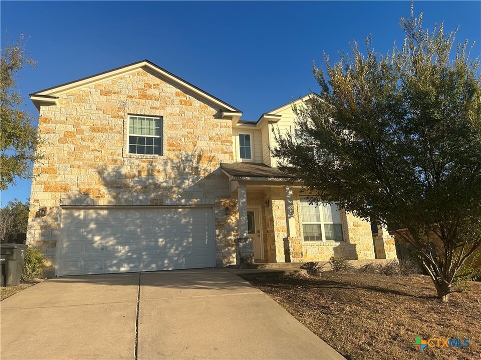 6302 Blayney Dr in Killeen, TX - Foto de edificio