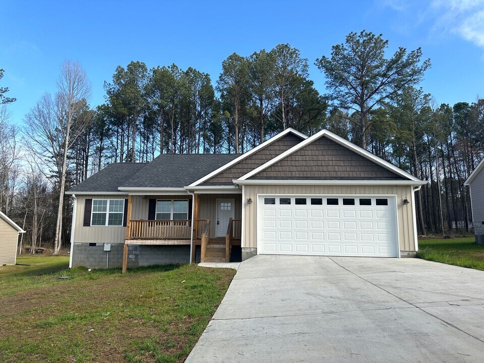 6235 GA-2 in Dalton, GA - Building Photo