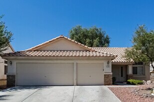 245 Marks St in Henderson, NV - Building Photo
