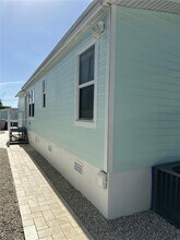 11 Mockingbird Rd in Key Largo, FL - Building Photo - Building Photo