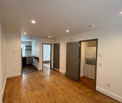 233 1st St in Newburgh, NY - Building Photo