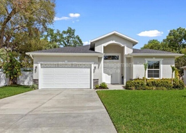 property at 3923 W Bay Vista Ave