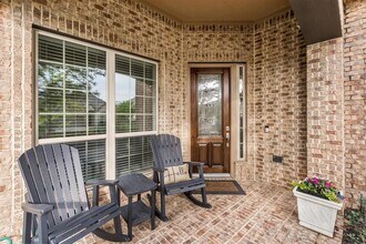 27121 Holtwood Grove Rd in Magnolia, TX - Foto de edificio - Building Photo