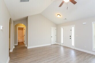 1637 Deer Creek Ln in Monroe, GA - Building Photo - Building Photo