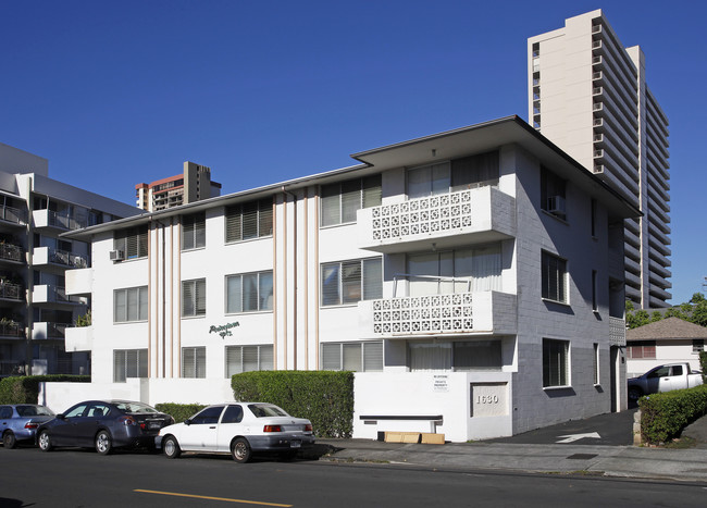 Poinciana Apartments in Honolulu, HI - Building Photo - Building Photo