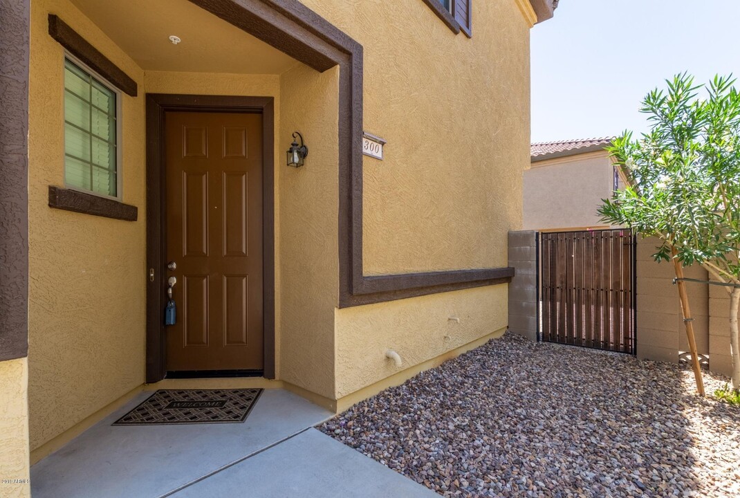 1265 S Aaron in Mesa, AZ - Building Photo