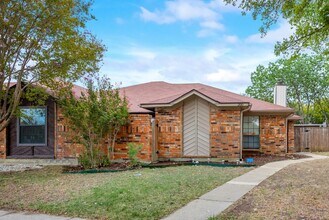 200 Nixon St in Coppell, TX - Building Photo - Building Photo