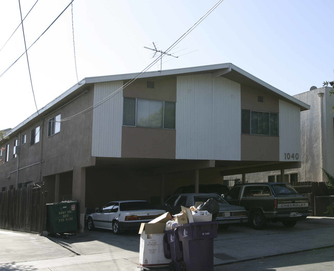 1040 Ohio Ave in Long Beach, CA - Building Photo - Building Photo