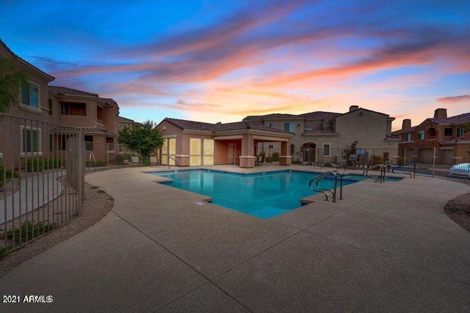 900 S Canal Dr in Chandler, AZ - Building Photo