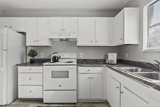 The Element at 4411 in Macon, GA - Building Photo - Building Photo