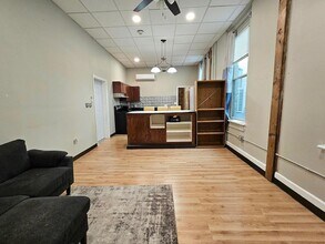 4 N Park Pl, Unit 4203 in Newark, OH - Building Photo - Building Photo