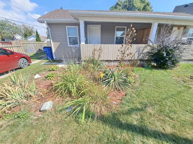 property at 17 Oak St