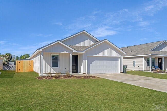 4635 Carlstrom Ln in Pensacola, FL - Building Photo - Building Photo