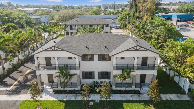 5750 SW 44th St-Unit -102 in Davie, FL - Building Photo - Building Photo