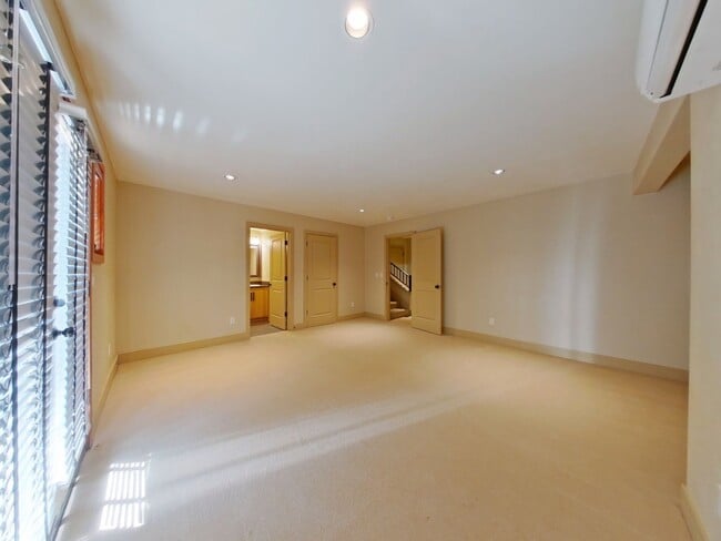 2844-2854 Lord Byron Pl in Eugene, OR - Building Photo - Building Photo