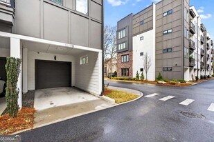 377 Grant Cir SE, Unit 1712 in Atlanta, GA - Building Photo
